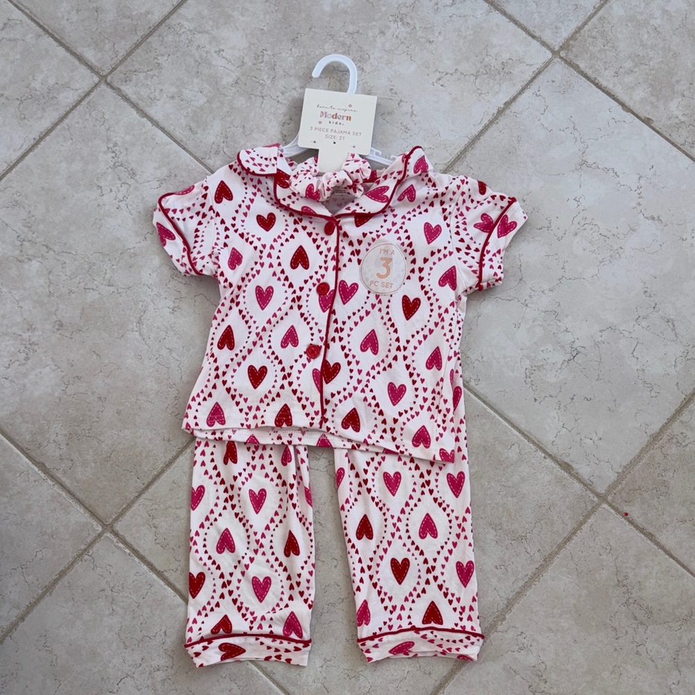 Pink Hearts Valentine’s Day Kids Pajamas
